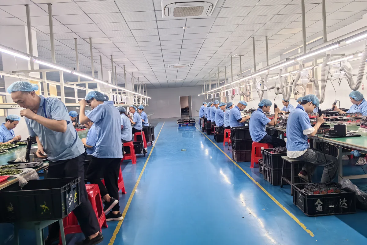 Electronic toy assembly line with ESD workstations at KingDa