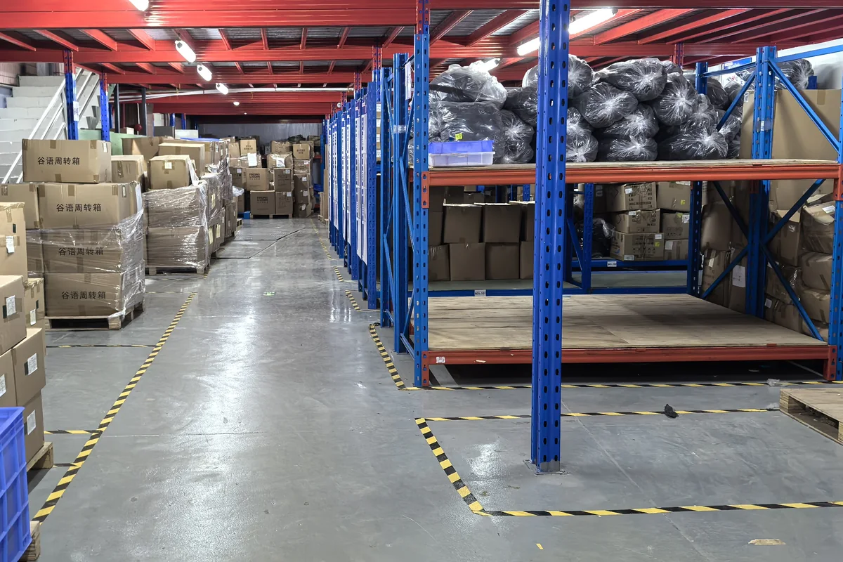 Finished goods warehouse racking system at KingDa